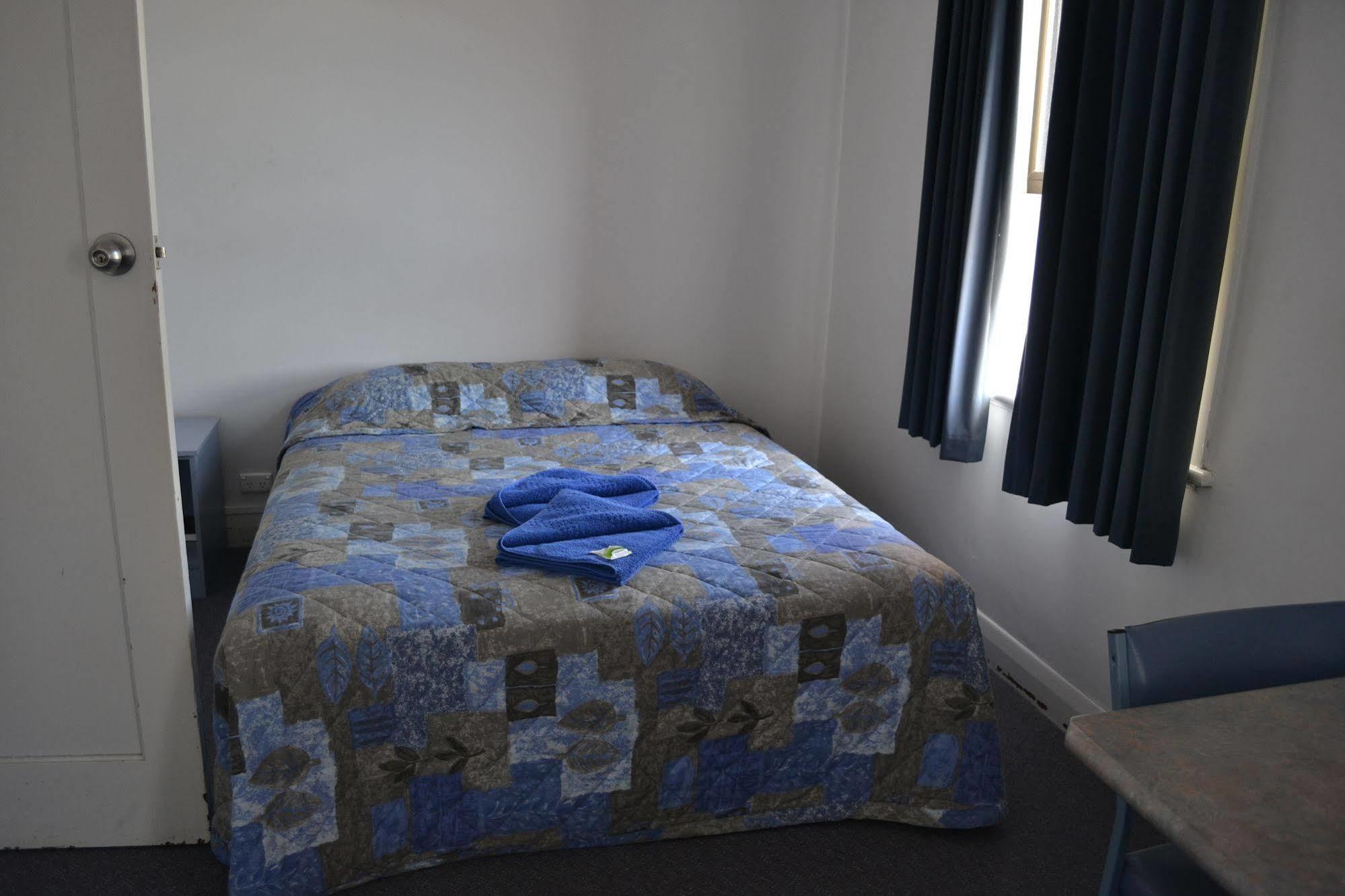 Colac Central Motel Exterior photo
