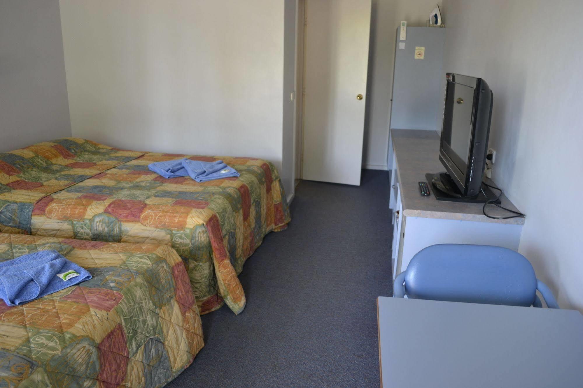 Colac Central Motel Exterior photo
